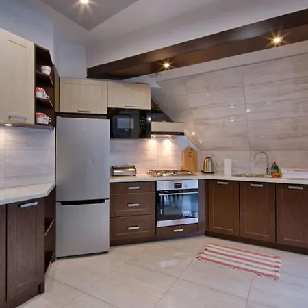 Golden Apartments&db11 Закопане