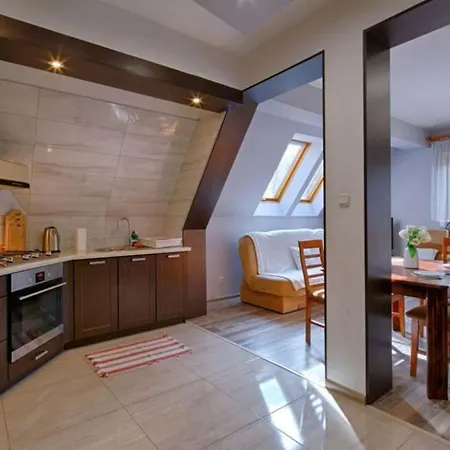 Apartment Golden Apartments&db11